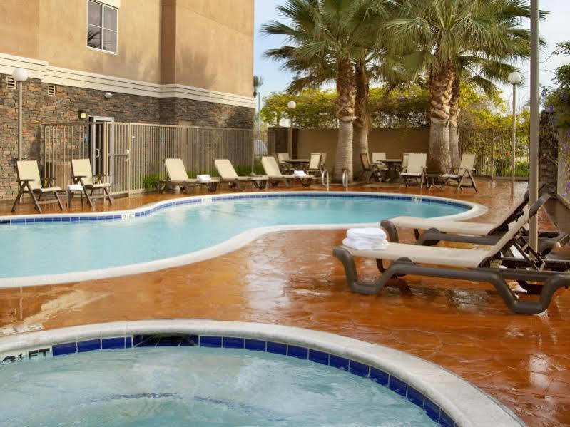 Best Western Ontario Mills Mall Ngoại thất bức ảnh